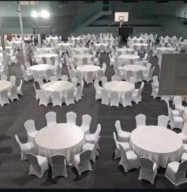 تاجير طاولات وكراسي راقية